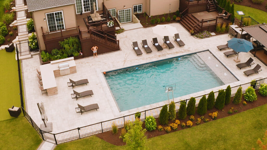 Stills pool 1.00_00_00_00.Still019