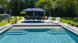 Picture of custom in ground pool. Built by Rosebrook Pools